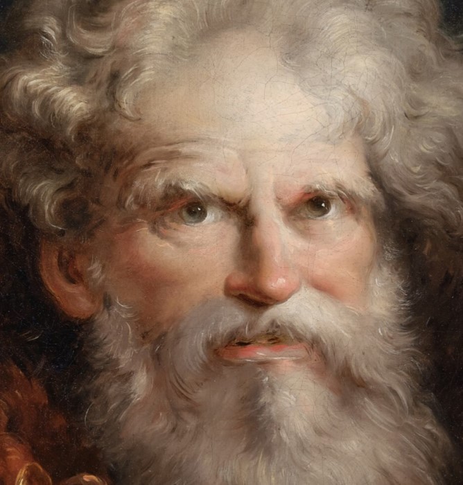 Experto de ABM Arte valorando una pieza para la venta de antigüedades en Madrid.